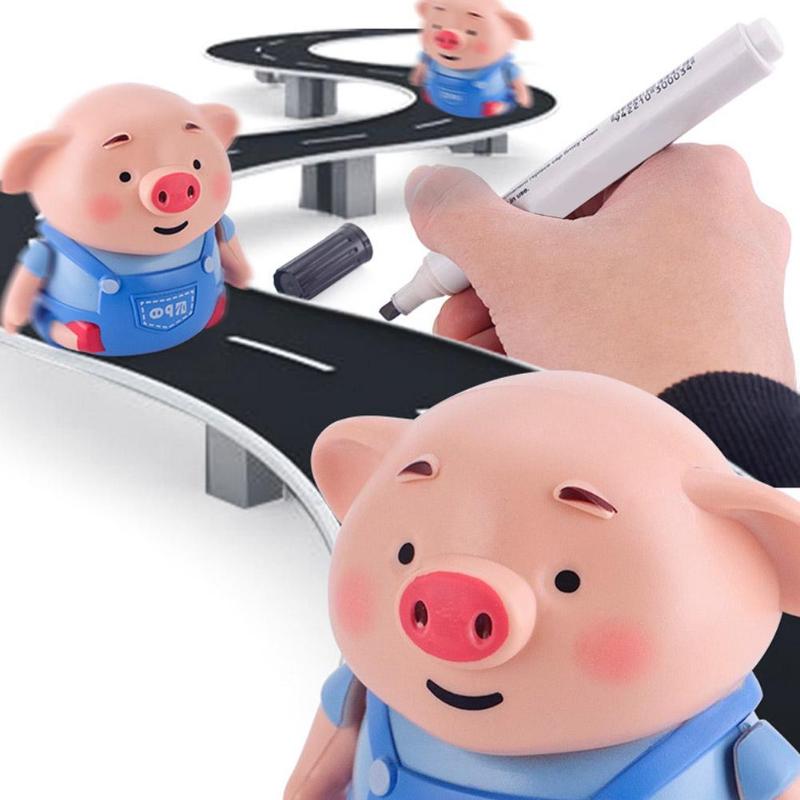 Innovative Inductive Pig Playset